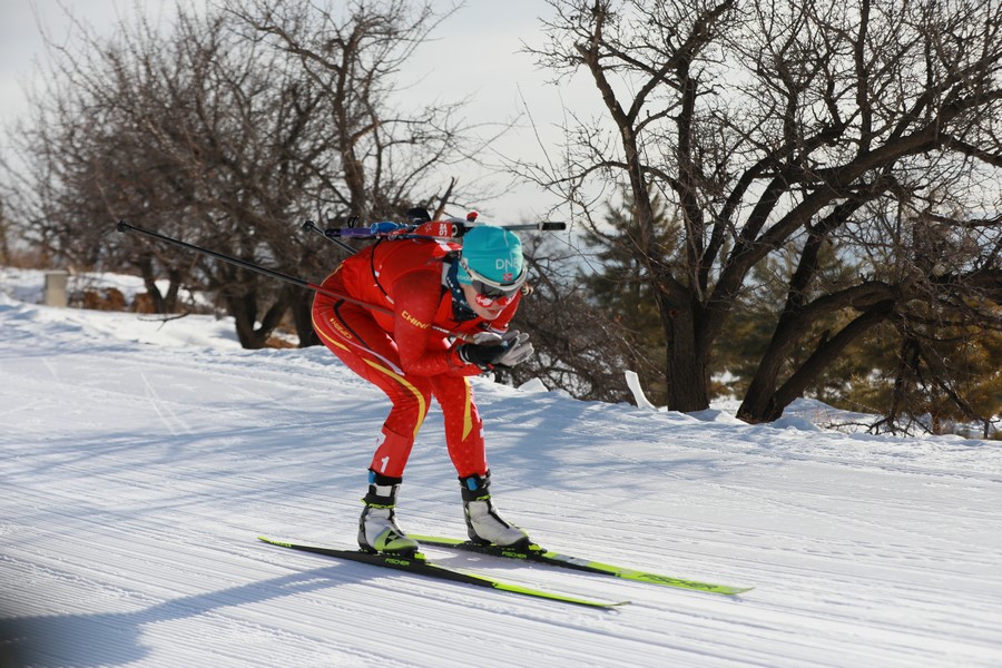 1708668487406822.jpg 遼寧隊(duì)選手唐佳琳在比賽中.JPG