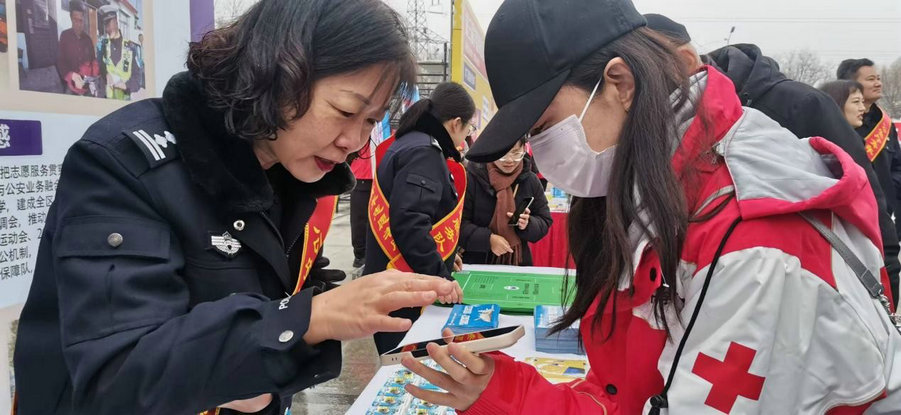 1741133927459622.jpg 雷鋒5.jpg