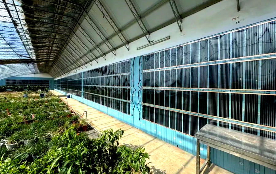 1743749773732745.jpg 電熱膜墻暖采用集中測溫控制.jpg