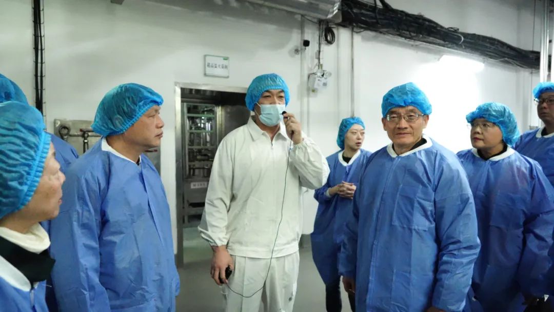 1748879513940244.jpg 640.jpg