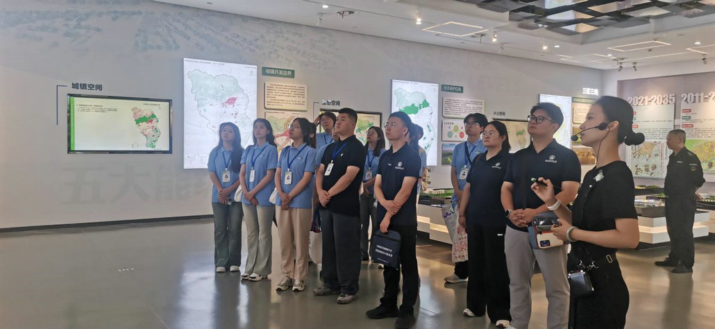 1753248851677191.jpg 理想1.jpg