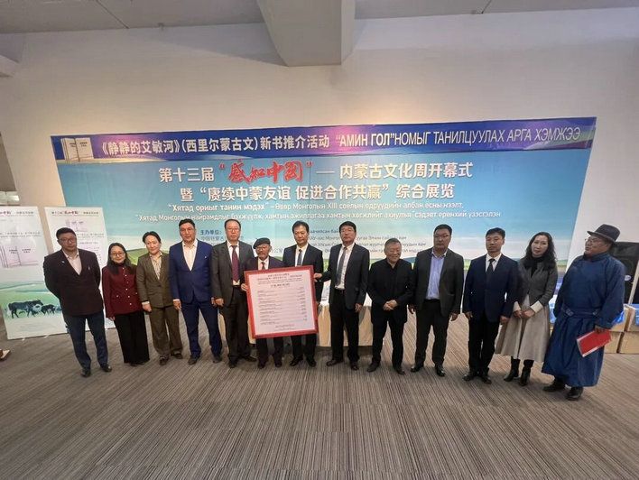 1758196235129396.jpg 靜靜.jpg