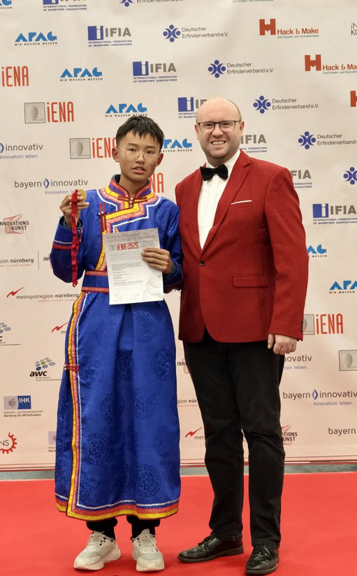 1762757883127275.jpg 獲獎(jiǎng)1.jpg