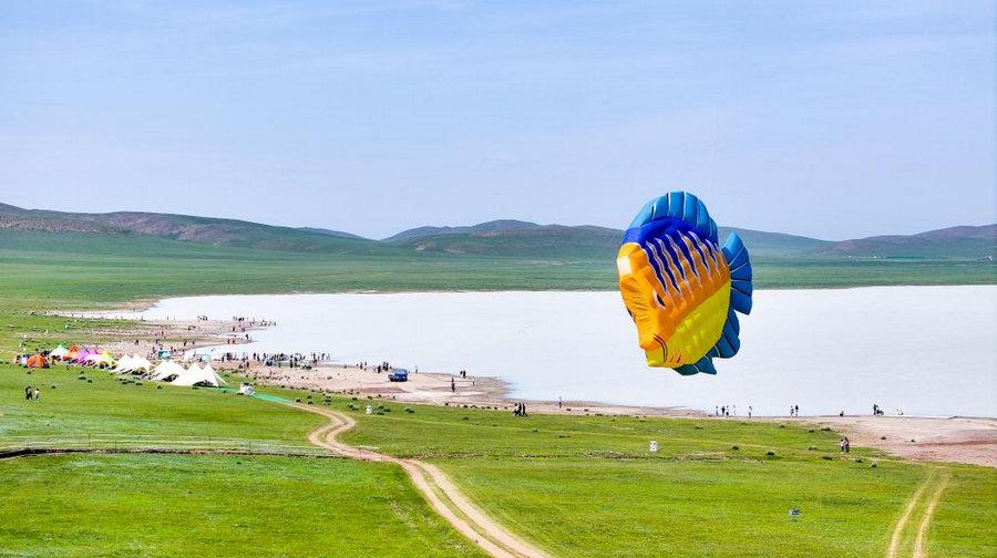 1763363433113586.jpg 新華社連振白音查干湖.jpg