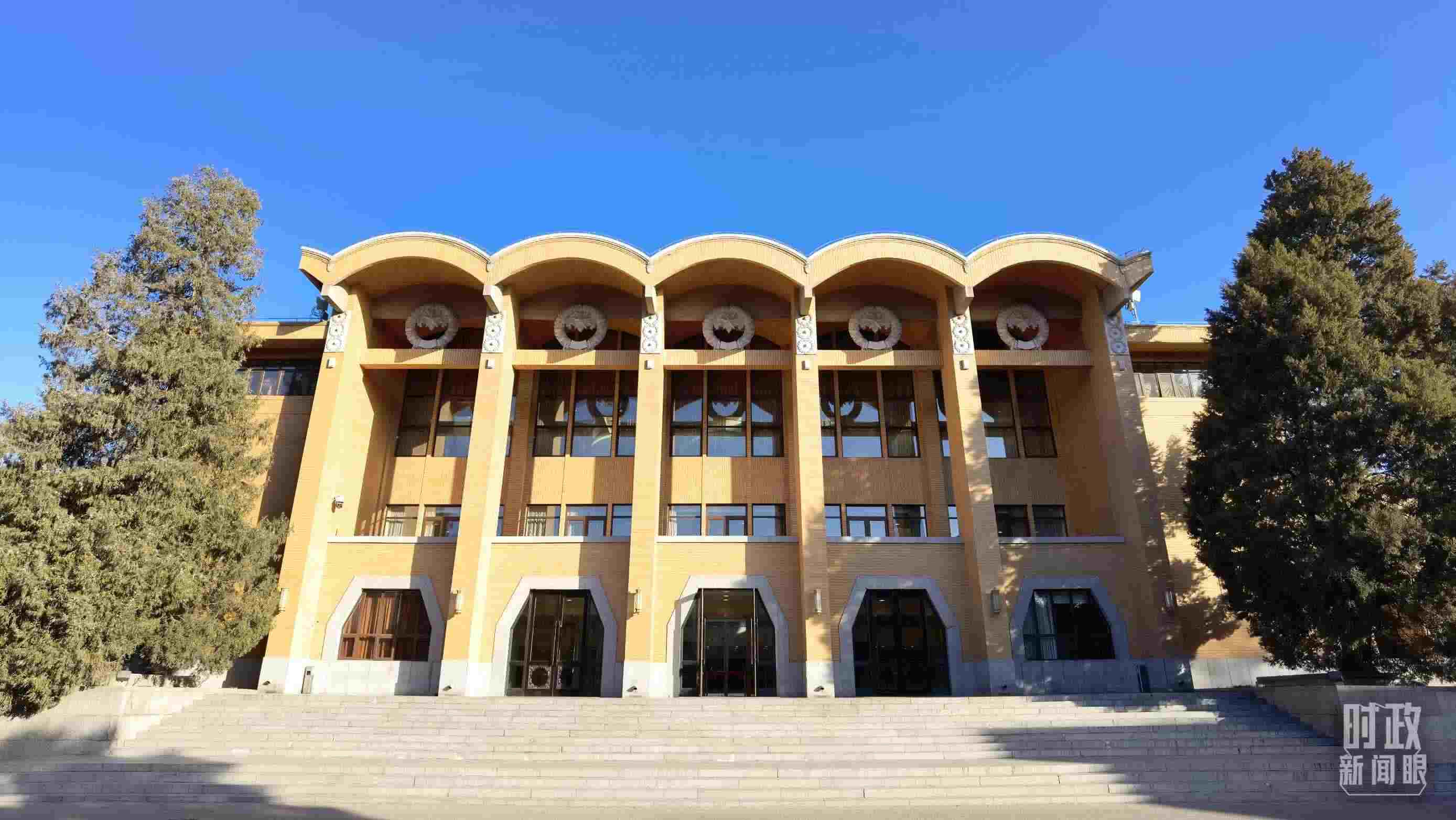 △2023年3月1日，中央黨校建校90周年慶祝大會在這里舉行。（總臺央視記者石丞拍攝）