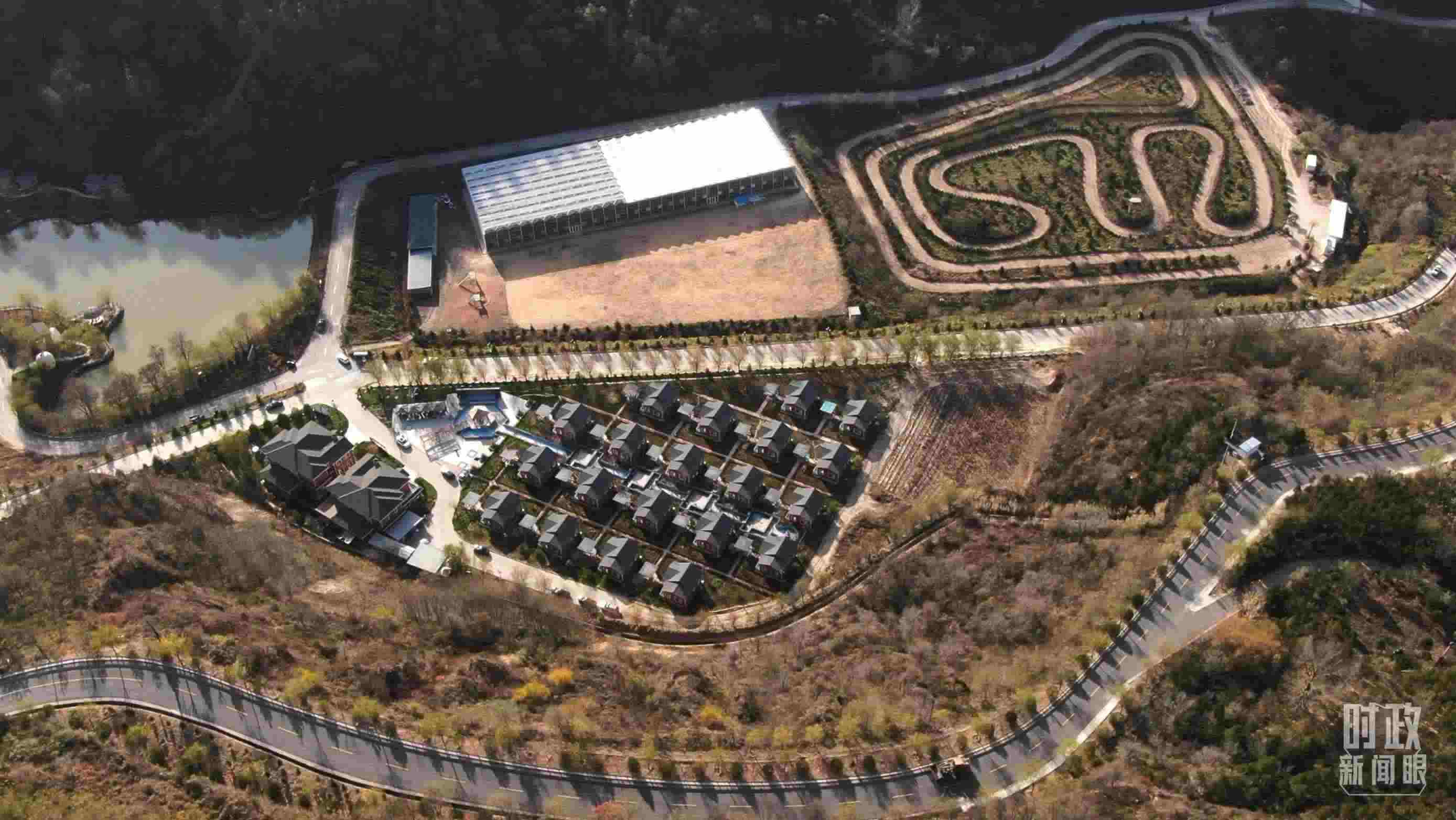 △延安市安塞區(qū)高橋鎮(zhèn)南溝村。2022年10月，總書記曾到這里考察調(diào)研。（總臺(tái)記者劉海濤、錢金庫拍攝）