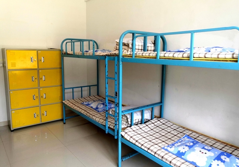 學(xué)生住宿午休的宿舍。人民網(wǎng)記者 孫博洋攝