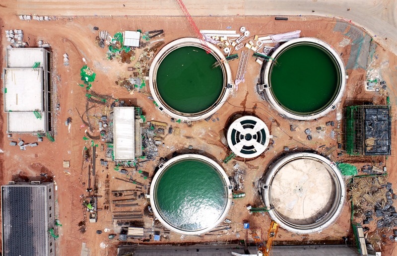 污水處理廠及水資源再生利用項(xiàng)目沉淀池。受訪者供圖