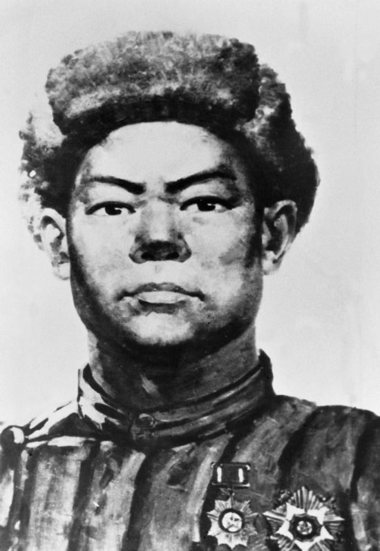 這是黃繼光像。新華社發(fā)（資料照片）