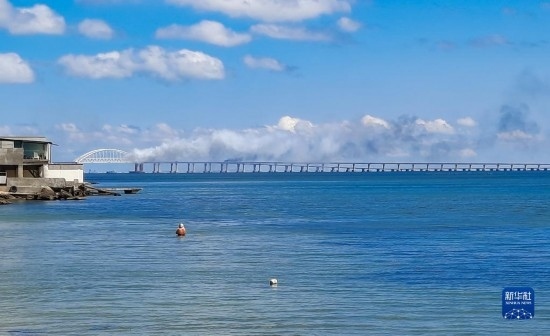 這是8月12日拍攝的克里米亞大橋。新華社/塔斯社