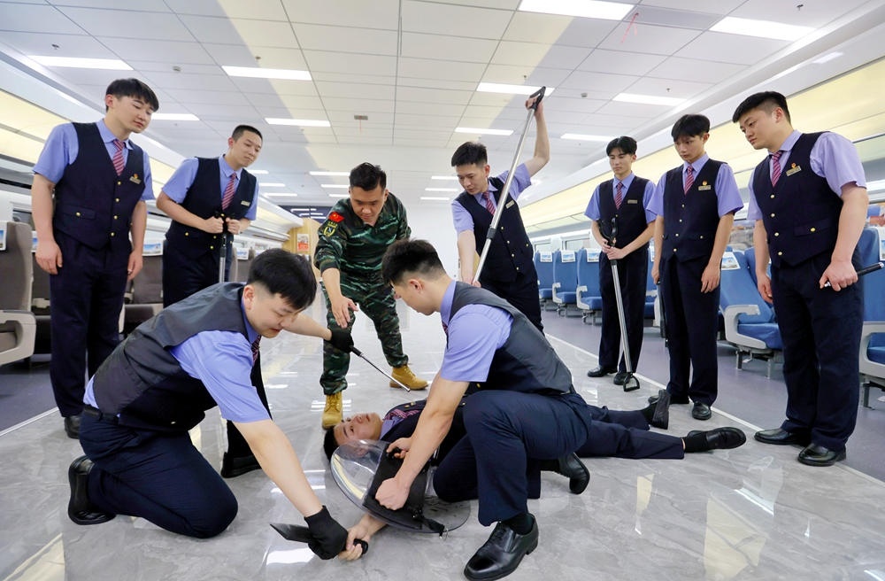 應(yīng)急處置培訓(xùn)。