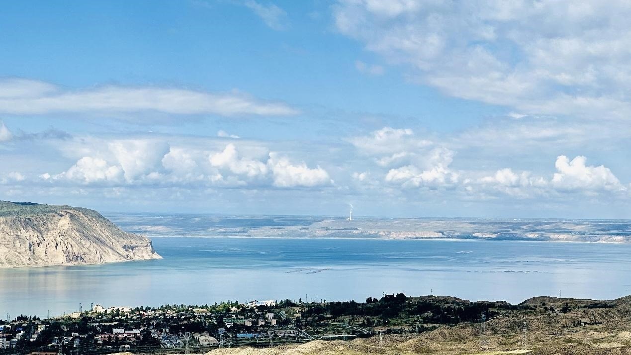 龍羊峽水庫。人民網(wǎng) 劉沛然攝