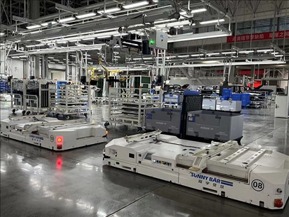 新能源汽車(chē)智能生產(chǎn)線。人民網(wǎng) 王紹紹攝