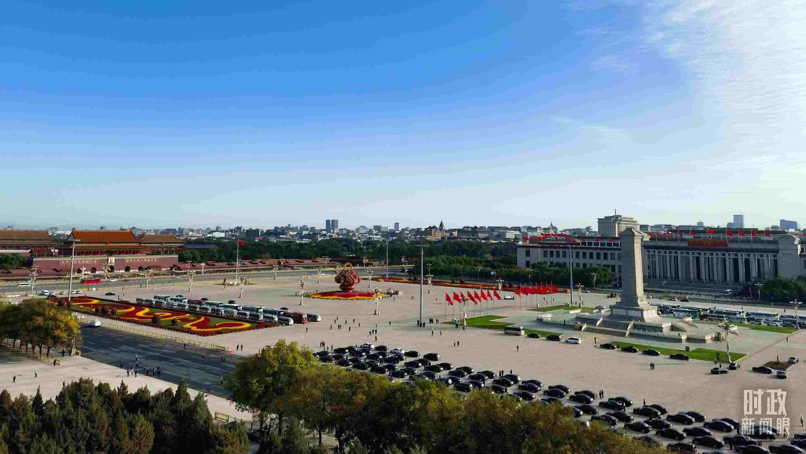 △18日的天安門廣場(chǎng)。（總臺(tái)央視記者周志國(guó)拍攝）