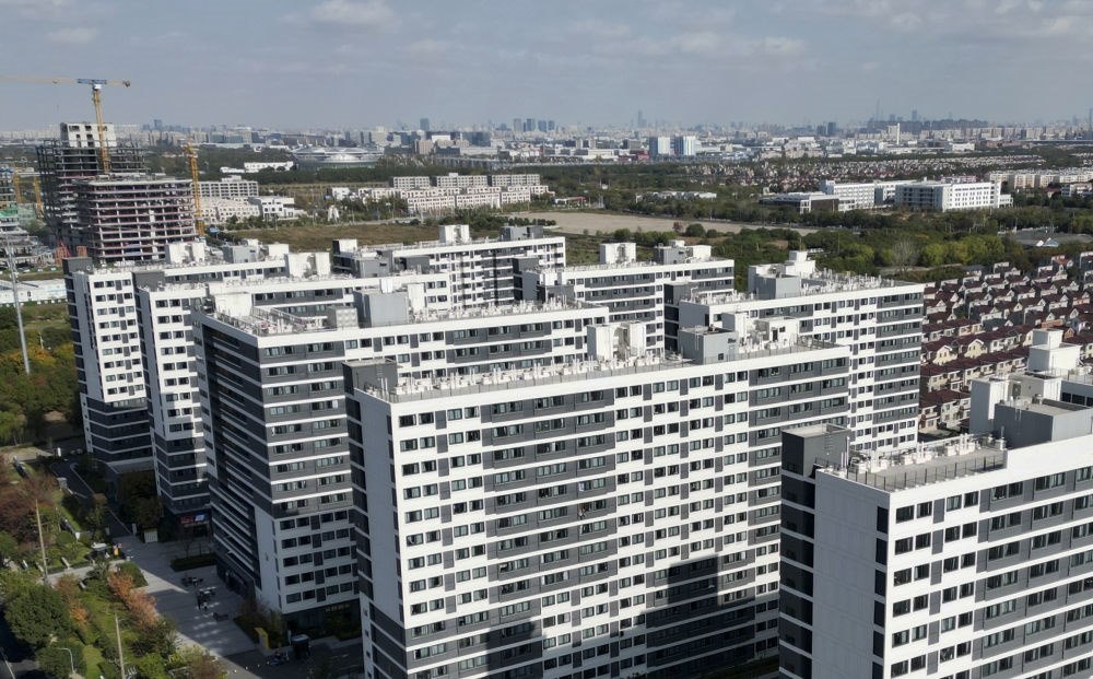 社區(qū)外景（無人機(jī)照片）。