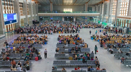 大量旅客乘坐中老鐵路出行。主辦方供圖