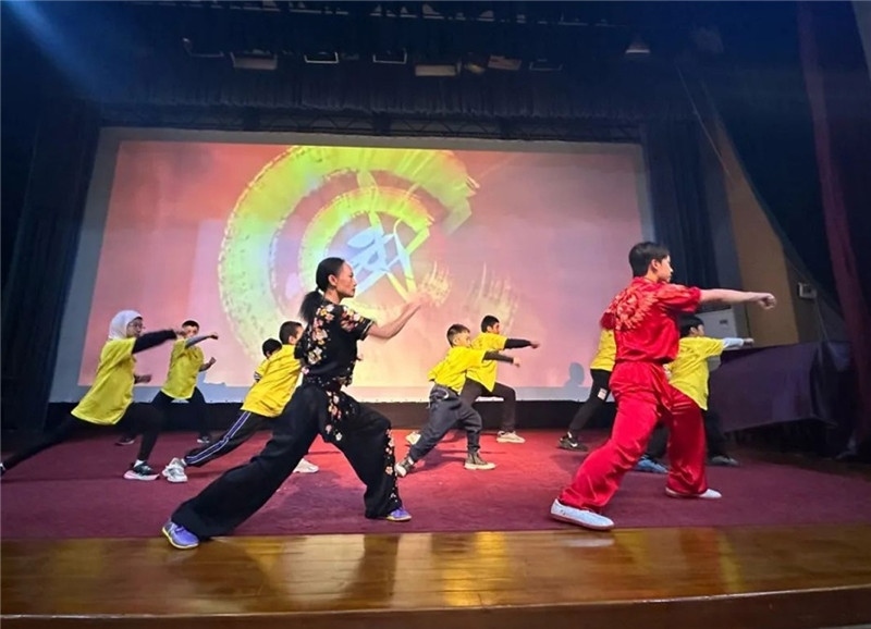 圖為2023“中華文化大樂(lè)園—埃及開(kāi)羅營(yíng)”閉幕式活動(dòng)現(xiàn)場(chǎng)。主辦方供圖