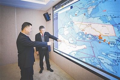 圖③：法官為涉案船舶尋找安全的錨泊地點。