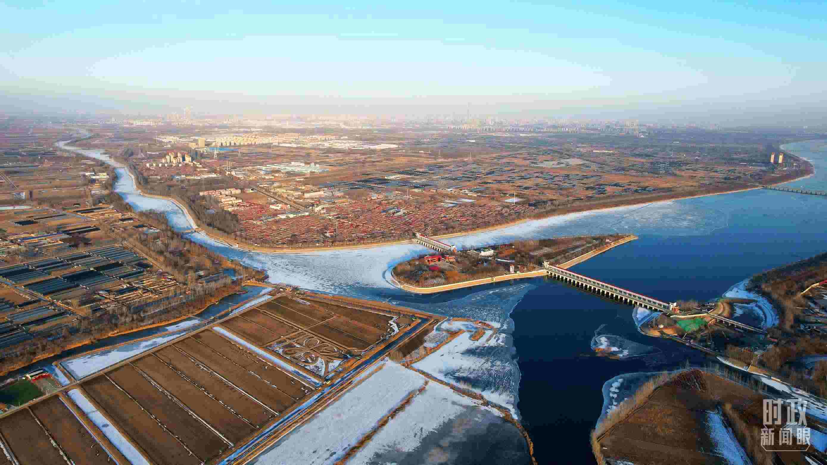 △俯瞰第六埠村。（總臺央視記者范凱拍攝）