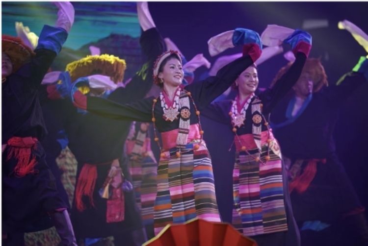 圖為2024“歡樂春節(jié)”中泰互致新春賀辭活動現(xiàn)場。 中國駐泰國大使館文化處供圖