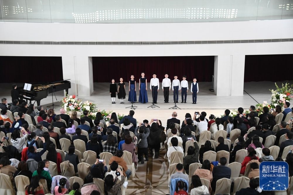 3月21日，金融街童聲合唱團在音樂會上演出。新華社記者 任超 攝