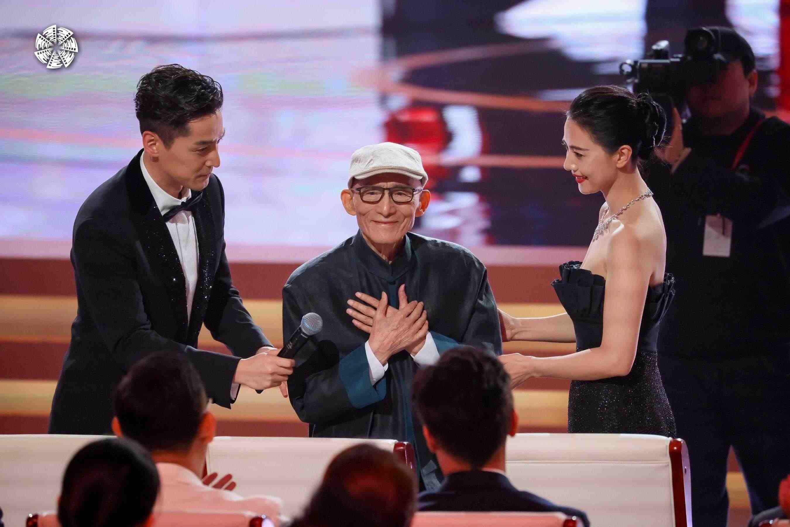 從左到右依次為演員胡歌，演員游本昌，演員高圓圓。主辦方供圖