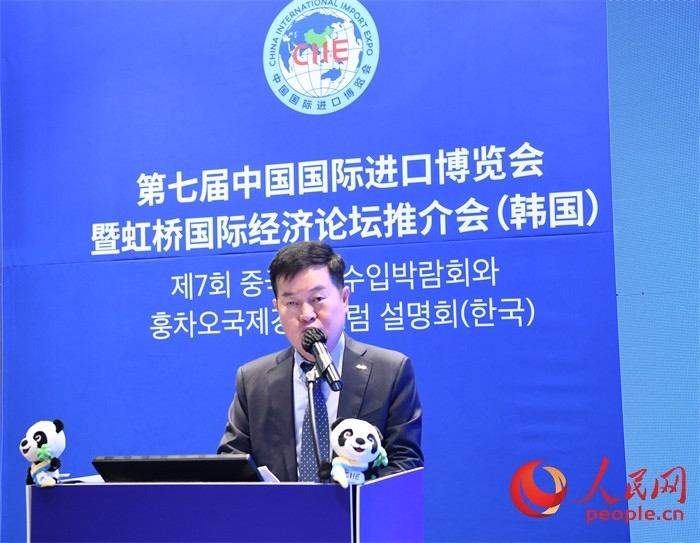 韓國貿(mào)易協(xié)會專務(wù)理事金高鉉發(fā)言。 人民網(wǎng) 程安康攝