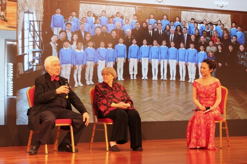 3、費城交響樂團小提琴手戴維·布斯講述自己與中國50多年的友好故事。 伊莎貝爾·羅德里格斯攝