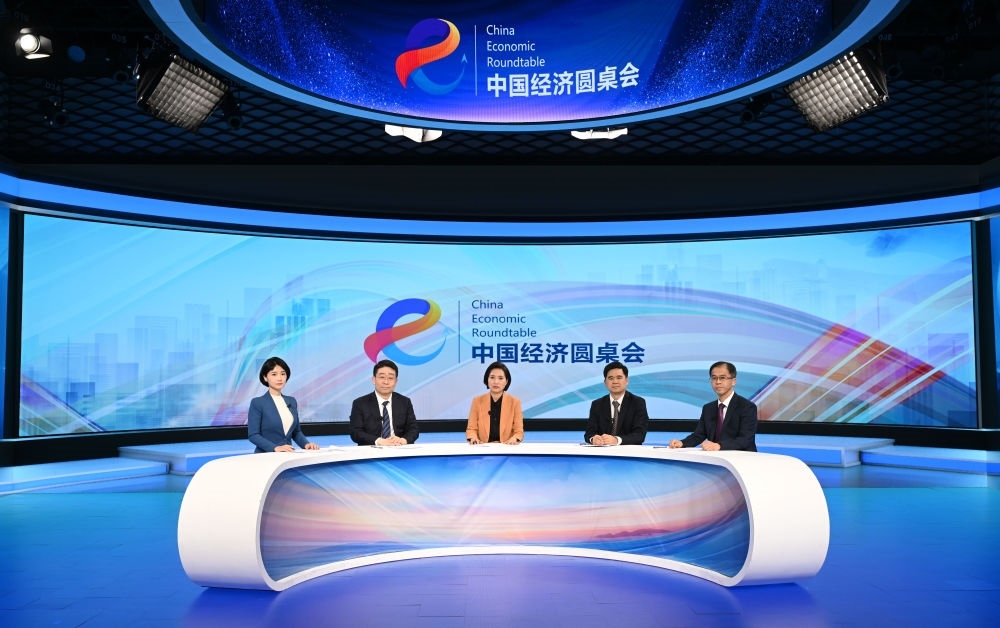 這是“中國經濟圓桌會”錄制現場。新華社記者 金良快 攝
