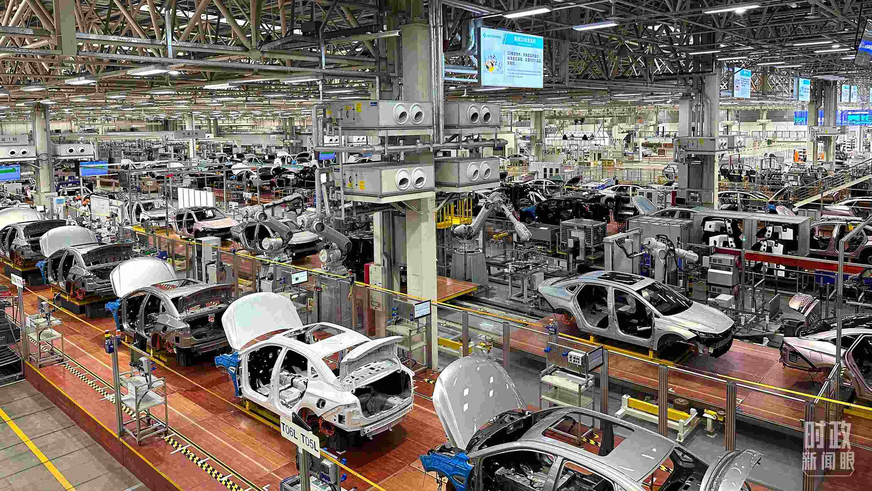 廣州廣汽埃安總裝車間智能生產(chǎn)線。2023年4月，習近平曾到這里考察。（總臺央視記者趙化拍攝）
