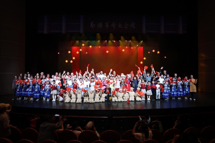 兒童劇《紅船·星河》在京首演。主辦方供圖