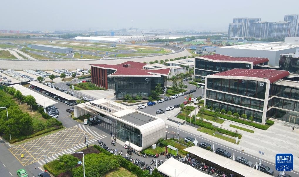 大眾汽車(chē)（安徽）有限公司外景（無(wú)人機(jī)照片，2024年6月7日攝）。新華社記者 郭晨 攝