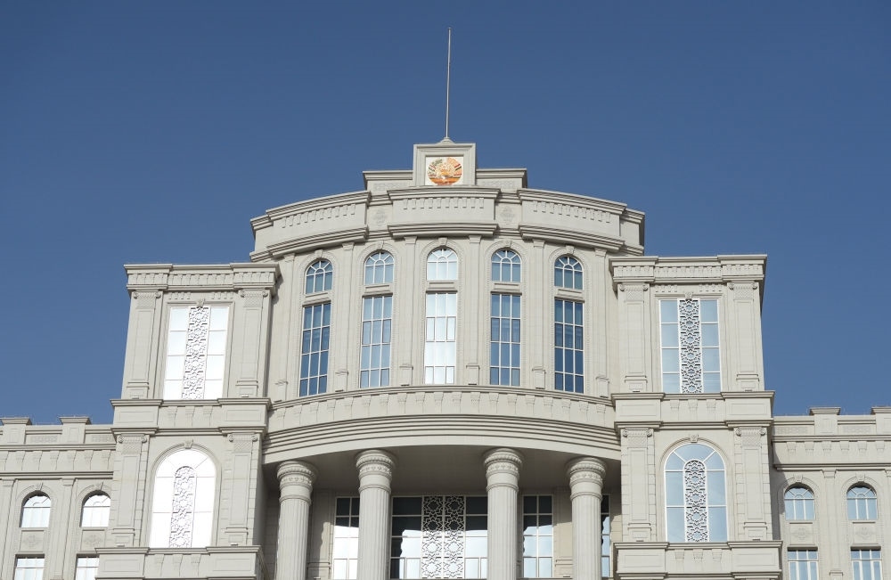 這是在杜尚別拍攝的塔吉克斯坦政府大樓。