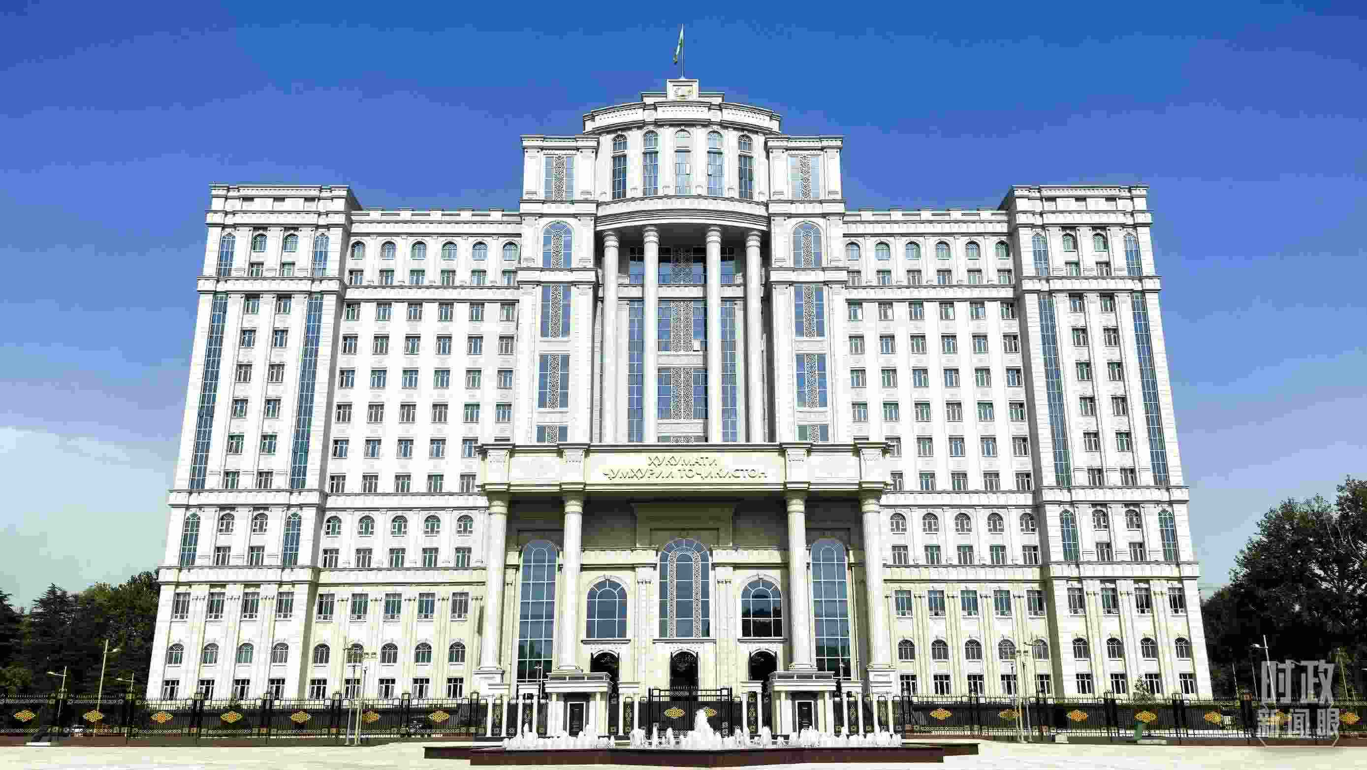 △中方援建塔政府大樓。（總臺央視記者鄂介甫拍攝）