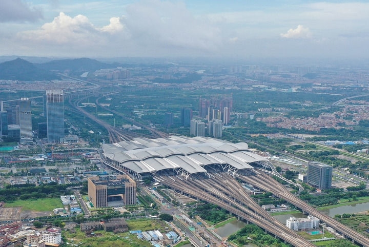 這是2024年6月23日拍攝的廣州南站（無人機照片）。新華社記者 劉大偉 攝