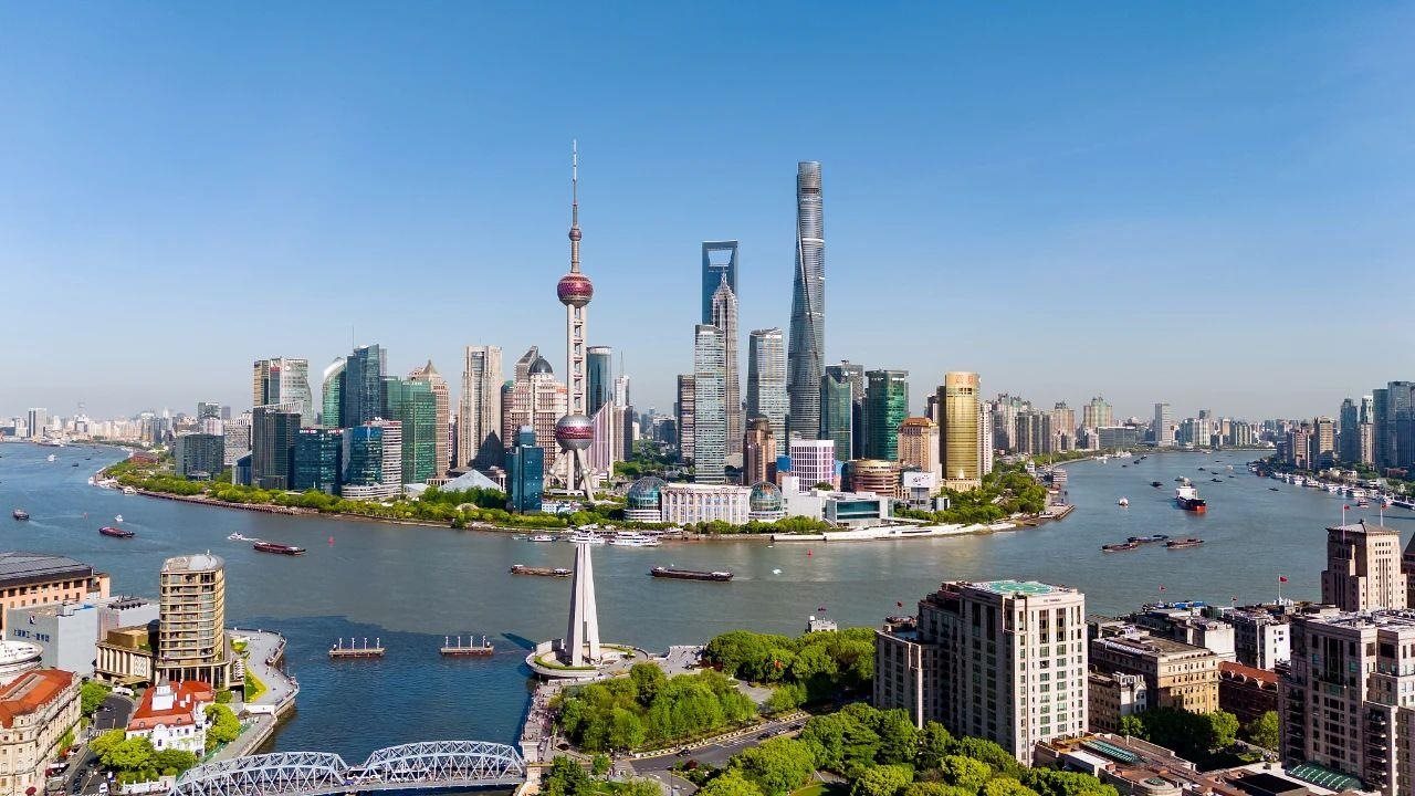 從一扇“門”、一座“城”、兩張“網(wǎng)”，看浦東新區(qū)改革常新