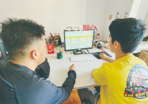 一起上課的畫面。北京航空航天大學(xué)供圖