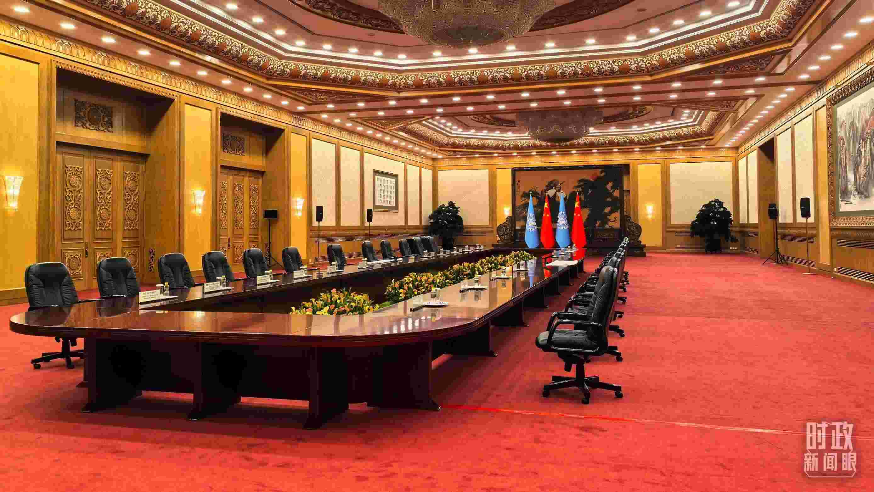  △同聯(lián)合國秘書長古特雷斯的會見會場，這是開始前的場景。（總臺央視記者劉瑞琳拍攝）