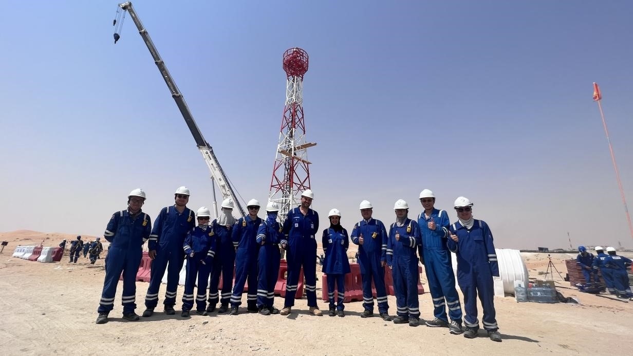 紅外線氣體監(jiān)測及智能預(yù)警系統(tǒng)安裝現(xiàn)場，振華石油供圖