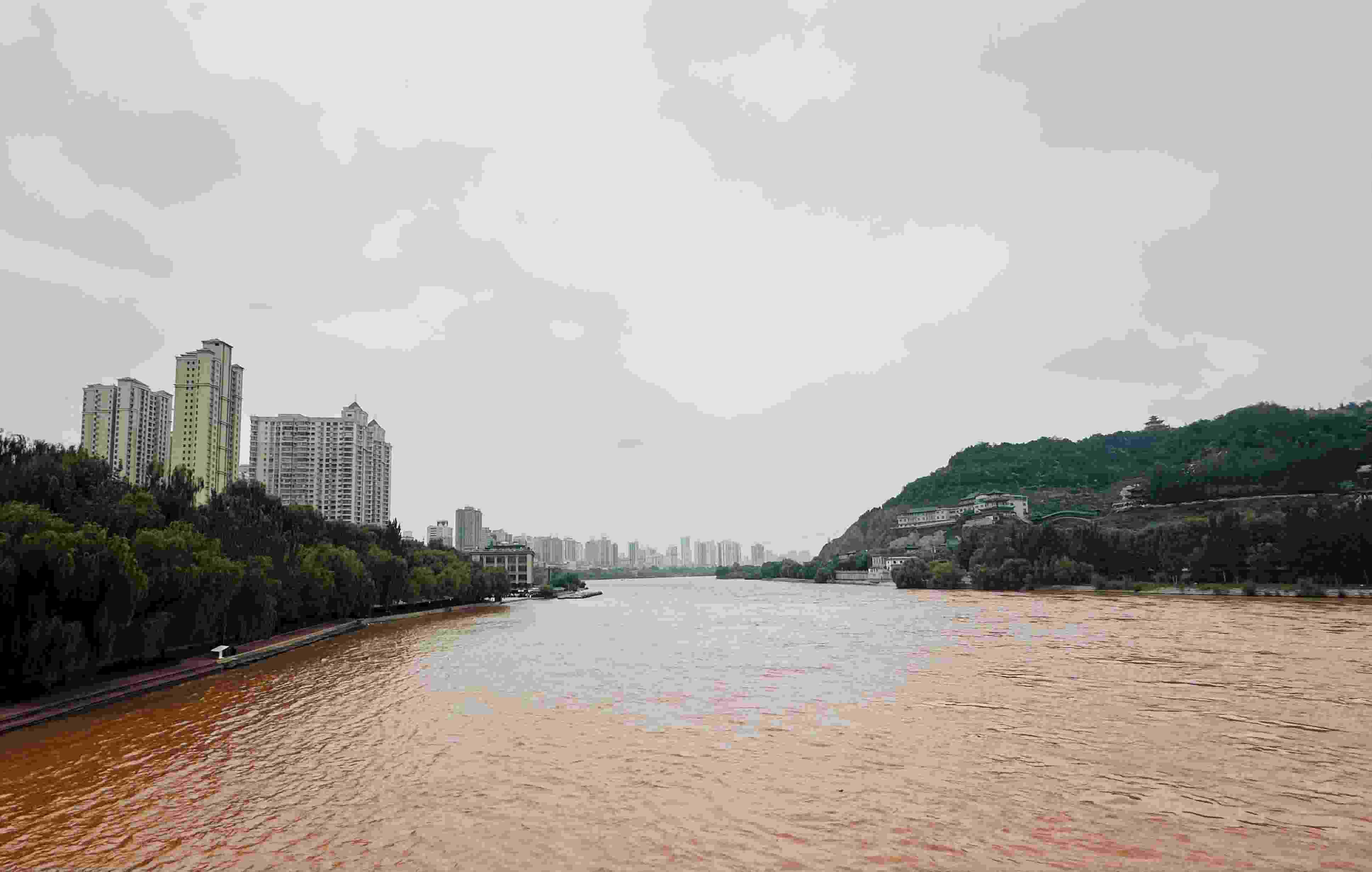 △黃河蘭州段。（總臺央視記者陸泓宇拍攝）