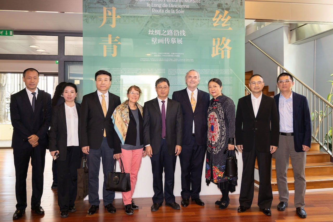 “絲路丹青——絲綢之路沿線壁畫(huà)傳摹展”在巴黎中國(guó)文化中心隆重開(kāi)幕。中國(guó)藝術(shù)研究院供圖