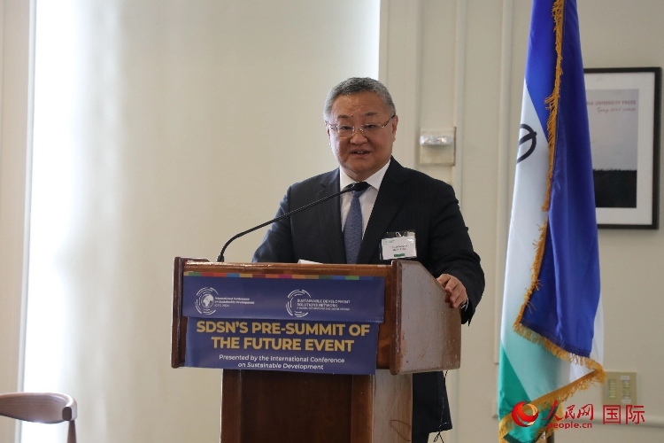 中國(guó)常駐聯(lián)合國(guó)代表傅聰大使發(fā)表演講。人民網(wǎng)記者 李志偉攝