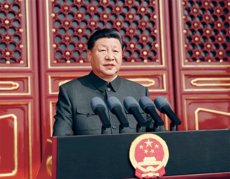 2019年10月1日，慶祝中華人民共和國(guó)成立70周年大會(huì)在北京天安門廣場(chǎng)隆重舉行。中共中央總書記、國(guó)家主席、中央軍委主席習(xí)近平發(fā)表重要講話。 新華社記者 鞠鵬/攝