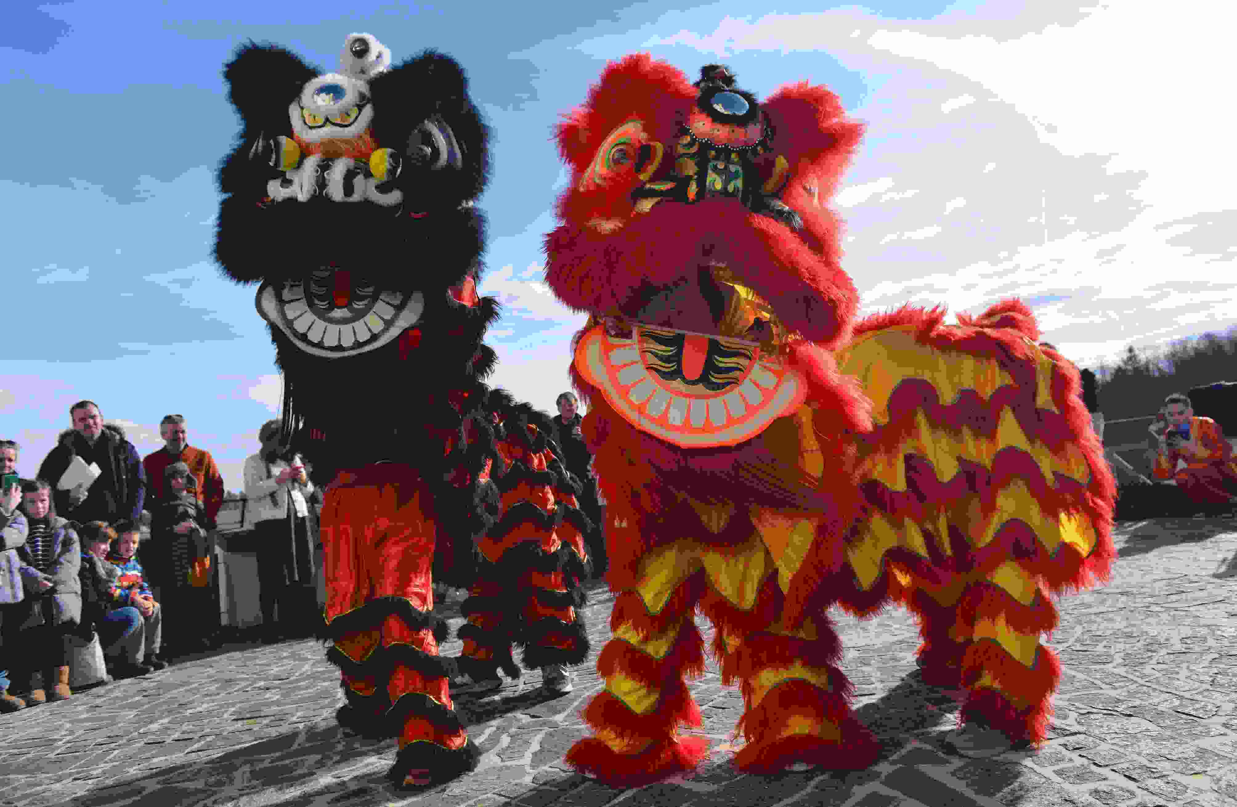 △當?shù)貢r間2024年2月4日，克羅地亞克拉皮納，薩格勒布大學孔子學院舉辦一系列活動，迎接中國農(nóng)歷龍年春節(jié)。