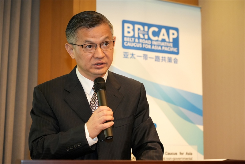 鄭學方作主旨演講。主辦方供圖