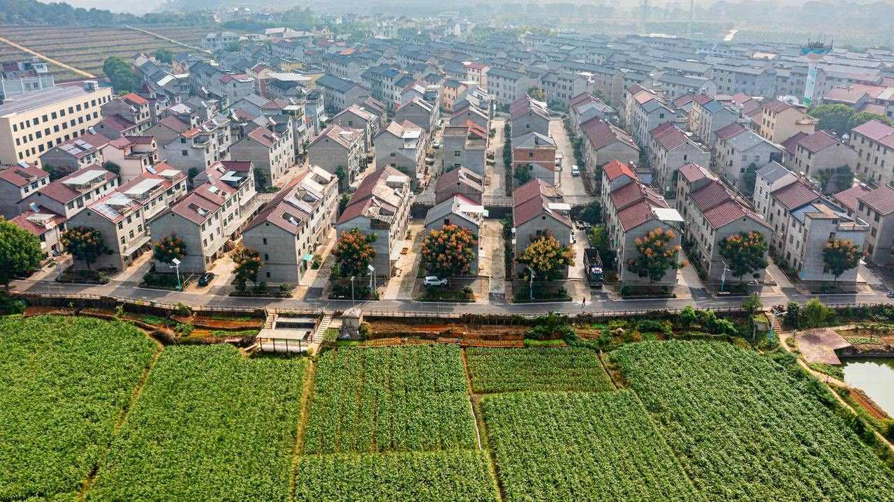 衢州市衢江區(qū)云溪鄉(xiāng)希望新村鳥瞰圖。衢州市衢江區(qū)委宣傳部 供圖