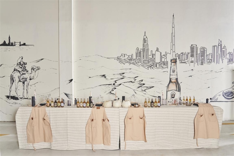 工廠內(nèi)設(shè)有互動(dòng)區(qū)，參觀訪客可以親手制作麥芽飲料，受訪對象供圖