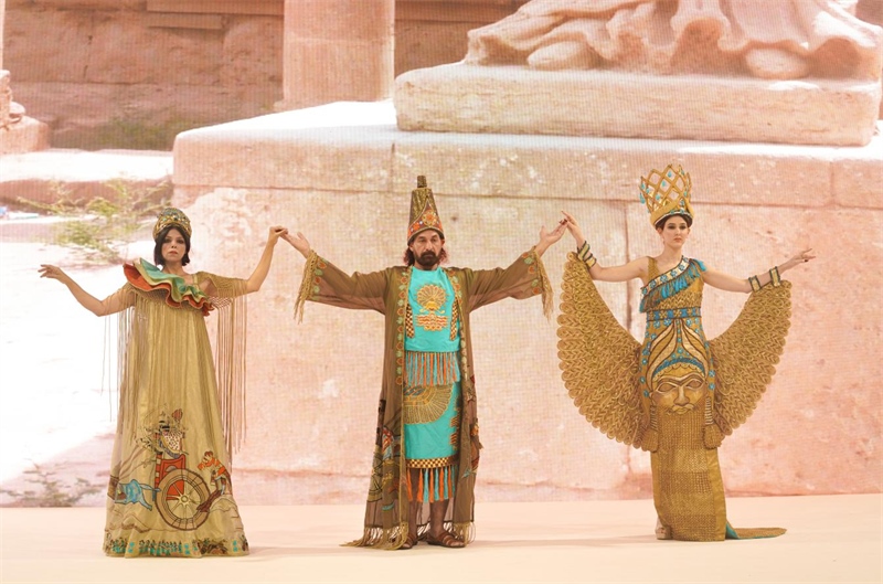 伊拉克時(shí)尚館去年9月舉辦的時(shí)裝展一景。伊拉克時(shí)尚館供圖