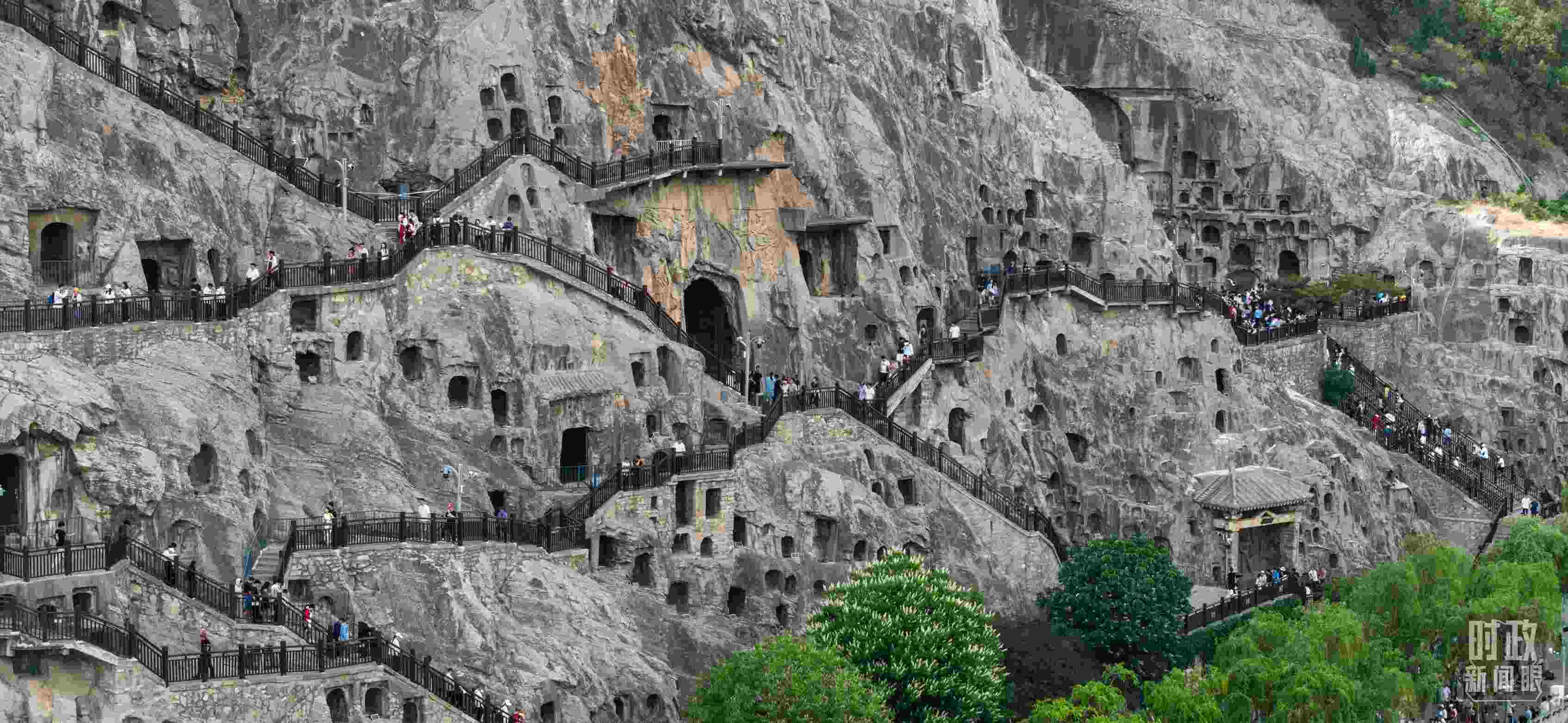 △龍門(mén)石窟。（總臺(tái)國(guó)廣記者李晉拍攝）