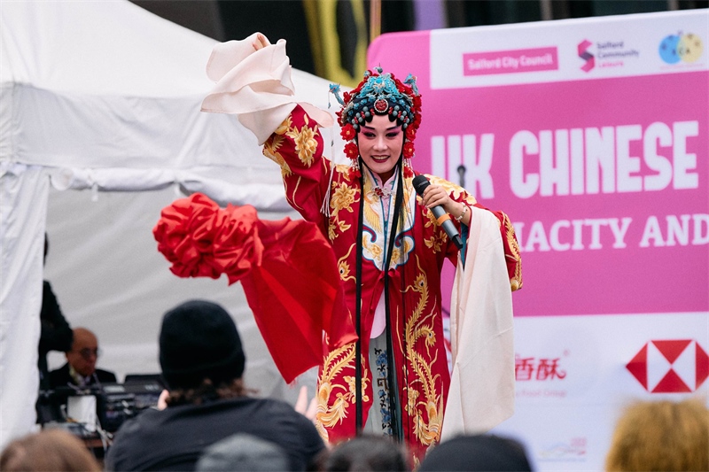 演員蔡衛(wèi)莉的秦腔表演贏得陣陣好評(píng)。 楊浩鵬攝